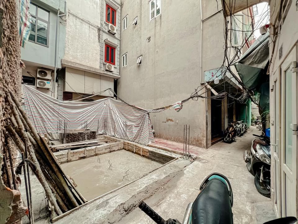 Nhà phố Đại La, Quận Hai Bà Trưng 35m² giá thỏa thuận - Lô góc tiện nghi