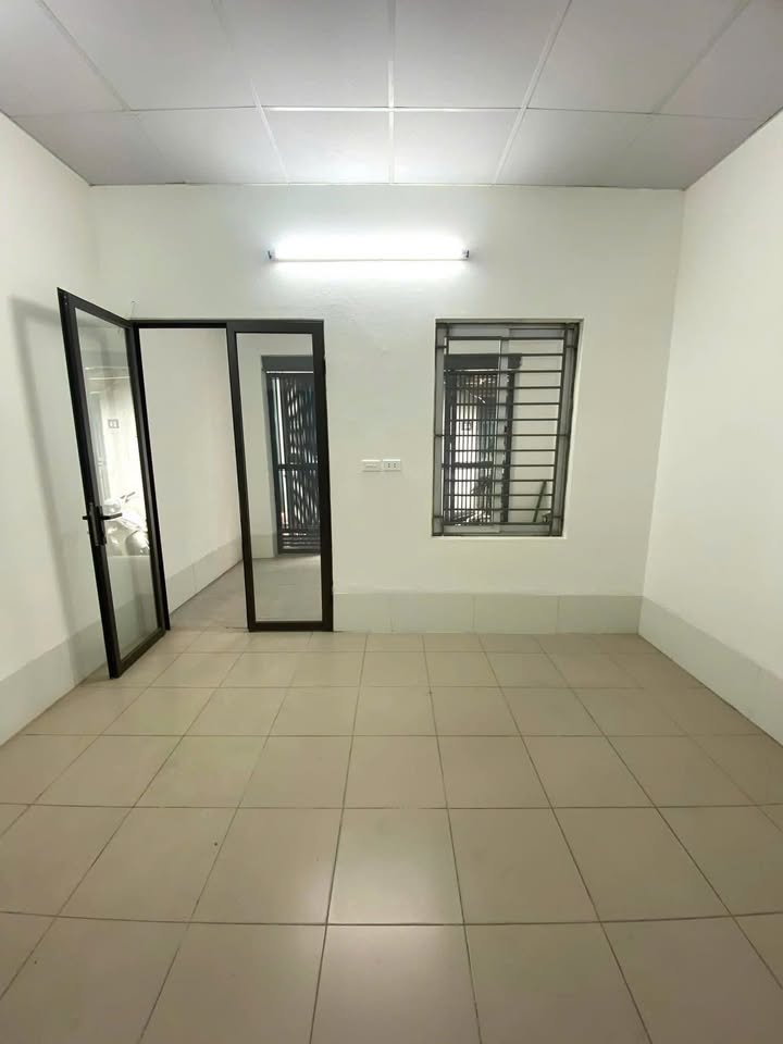 Nhà phố Quận Hoàng Mai 64m² giá chỉ 3,7 tỷ - Chính chủ bán gấp!