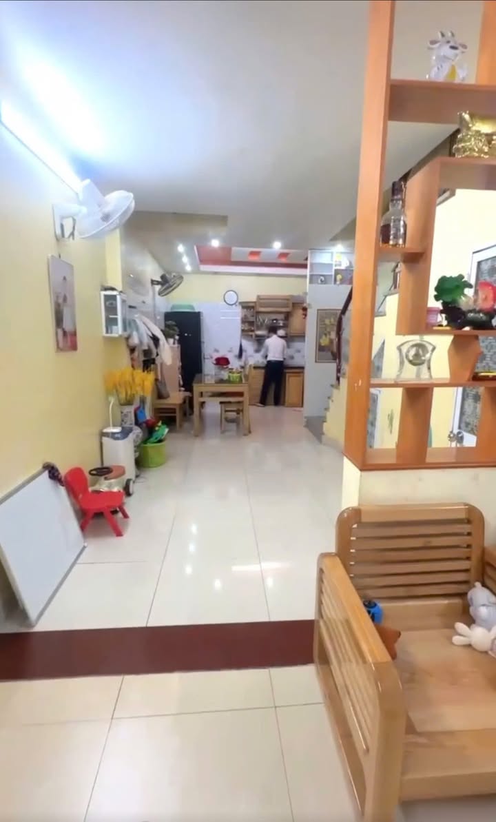 Nhà cho thuê ngõ Chợ Lũng, Hải An 48m² - Thuận tiện ô tô đỗ sát nhà!