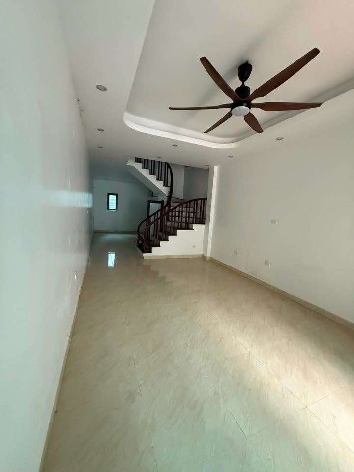 Nhà 4 tầng Phượng Nghĩa, Chương Mỹ 68.8m² giá 4 tỷ - Ô tô đỗ cửa, gần chợ, trường học!