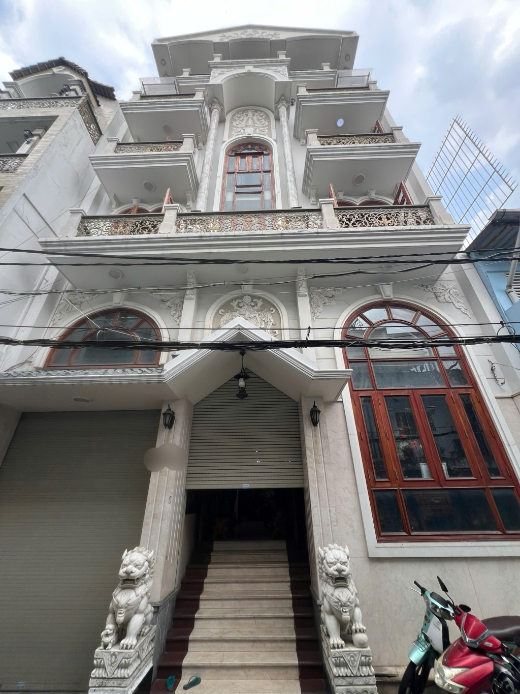 Biệt thự cao cấp quận 11 140m² giá 29.5 tỷ - Hạ giá bán gấp cực hiếm!