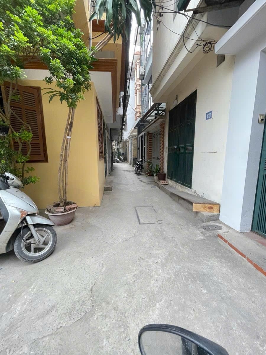 Nhà riêng Phố Quốc Tử Giám 35m² giá 8.8 tỷ - Chính chủ sẵn sàng thương lượng!