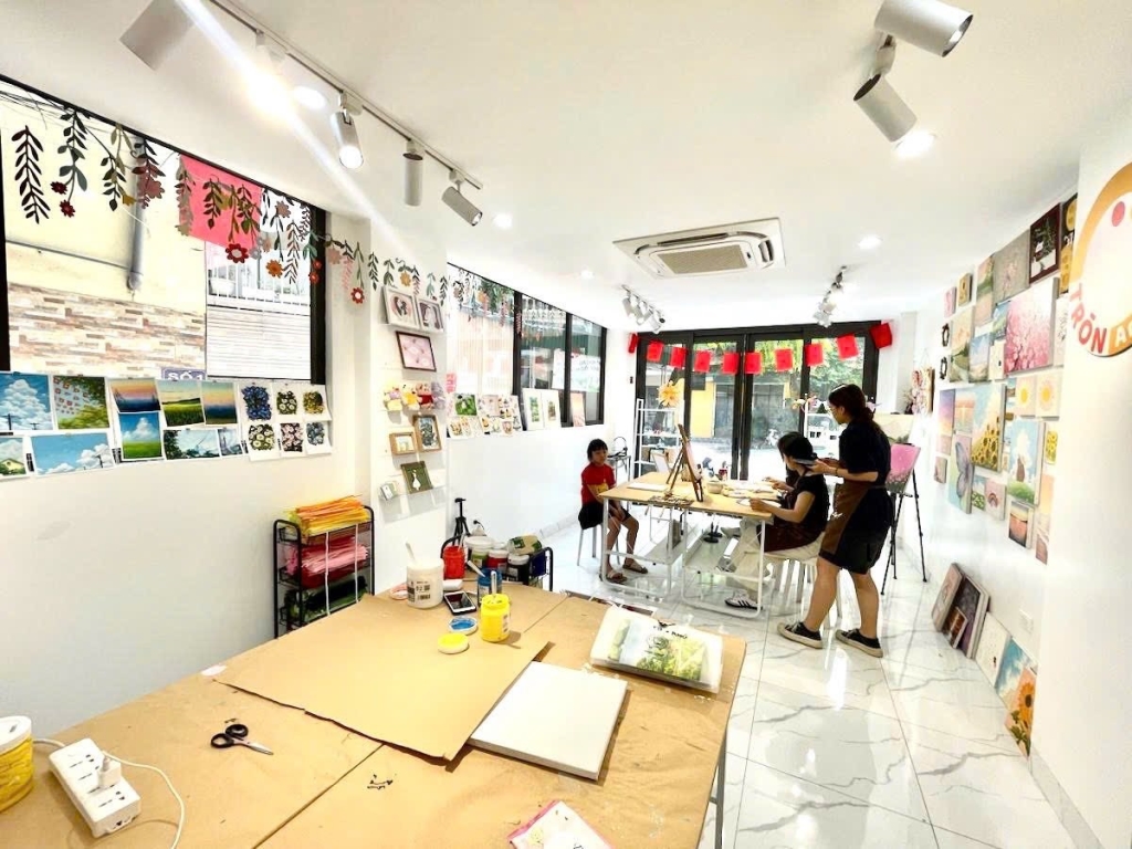 Bán nhà Thịnh Hào Đống Đa 45m² giá 22 tỷ - Lô góc, tiện kinh doanh!