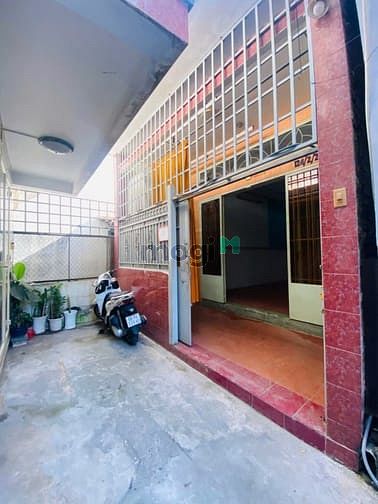 Nhà cấp 4 Trấn Biên 92m² giá 2,3 tỷ - Hẻm an ninh, đầu tư lý tưởng!