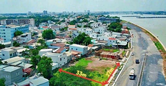 Đất hiếm 850m² view bờ kè Trấn Biên giá 40 tỷ - Cơ hội vàng cho nhà đầu tư!