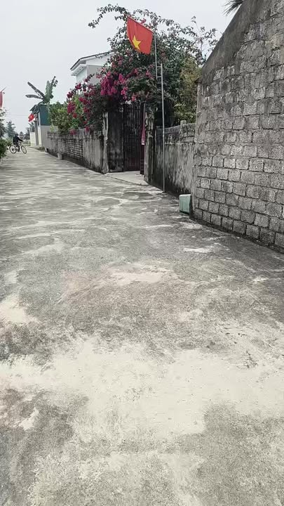 Đất nền Thị trấn Cầu Giát - 200m² giá 1 tỷ - Đường thông thoáng dễ dàng di chuyển!