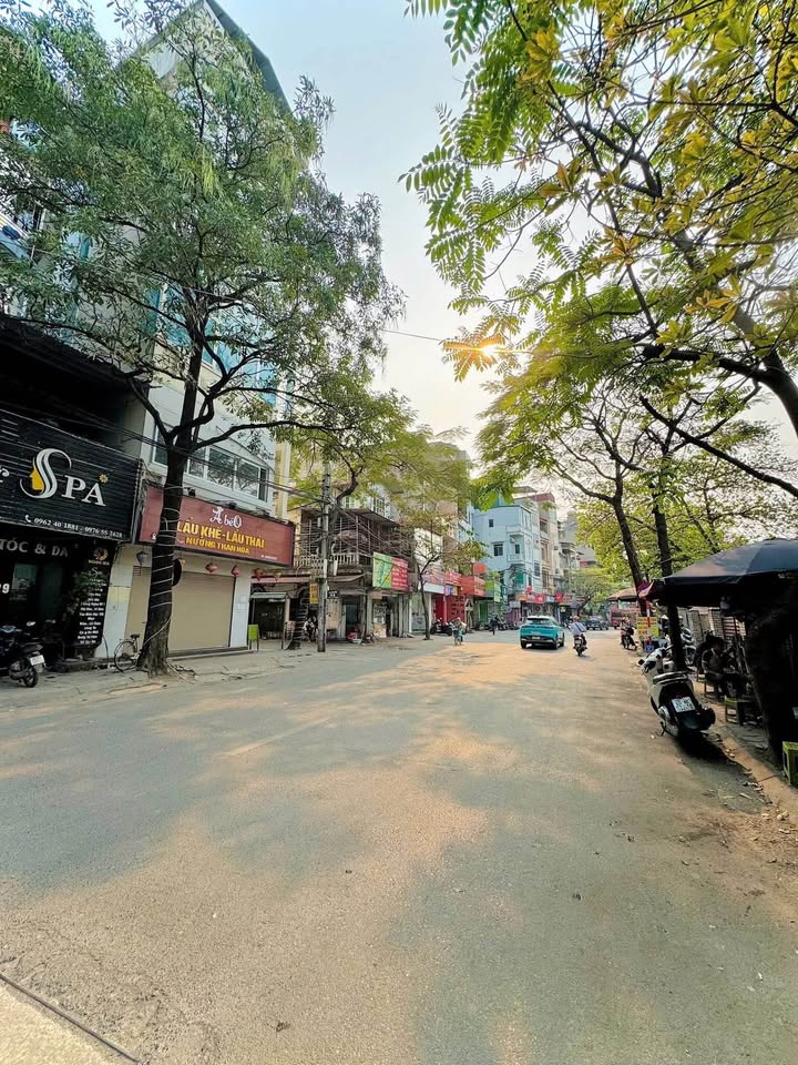 Bán đất mặt phố Doãn Kế Thiện, Cầu Giấy, 105m² giá 63 tỷ - Đầu tư sinh lời ngay!