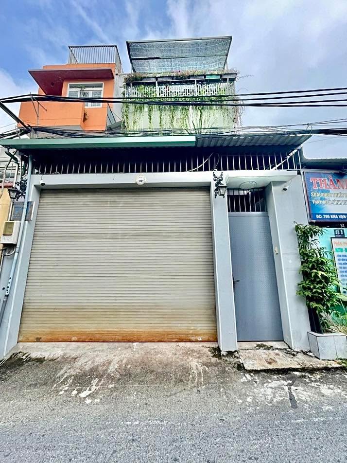 Nhà mặt tiền Phường Linh Chiểu, Thủ Đức 109m² giá 9 tỷ - Đầu tư bền vững!