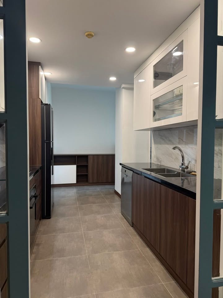 Căn hộ Ciputra Tây Hồ 123m² giá 12 tỷ - Thiết kế đẹp, nhiều ánh sáng