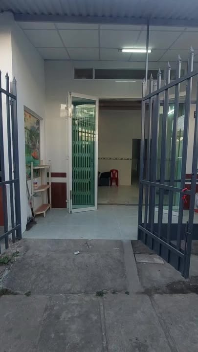 Nhà hẻm ô tô 118 Trần Hưng Đạo, Sóc Trăng 65m² giá 1.1 tỷ - Thiết kế tiện nghi, sân đậu xe