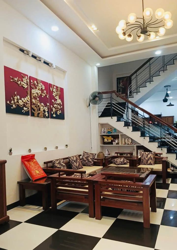 Nhà 3 tầng tại Hòa Cường Bắc, Đà Nẵng 107m² - Cơ hội đầu tư vàng!