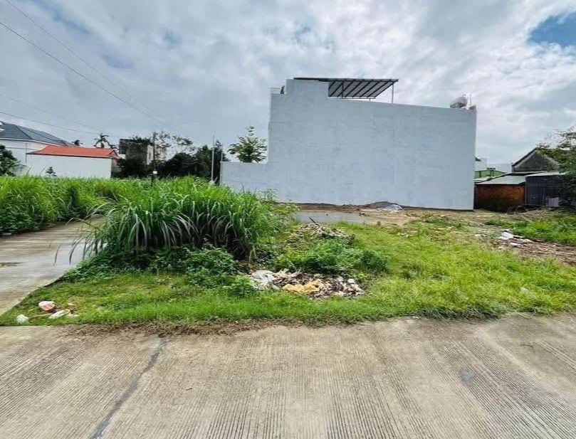 Đất nền KDC Ngọc Bảo Viên, Quảng Ngãi 110m² giá 1.3 tỷ - Lô góc hẻm thông ô tô!
