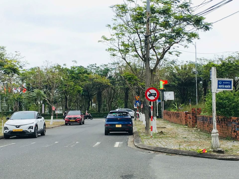 Đất nền biển Non Nước Đà Nẵng 84.5m² giá 5.3 tỷ - Hiếm có vị trí đẹp!