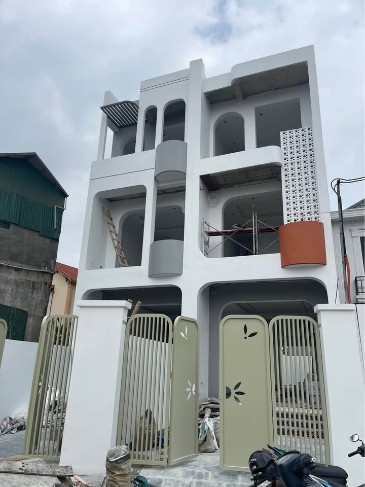 Nhà 3 Tầng Phù Lưu, Thanh Hóa - 115m² Giá 4 Tỷ - Ô Tô Tránh Nhau