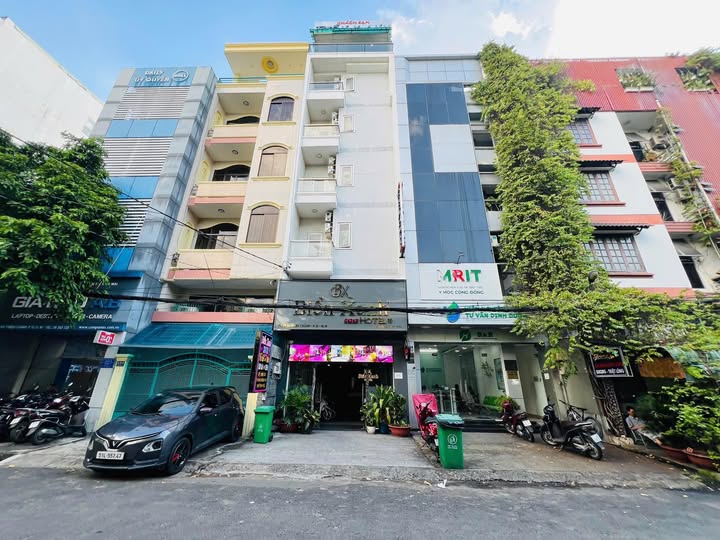 Bán nhà mặt tiền Trần Thiện Chánh, Quận 10, diện tích 85m², giá 37 tỷ - Cơ hội đầu tư tuyệt vời!