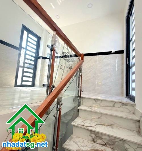 Nhà phố Lê Văn Quới 56m² giá 6.9 tỷ - Nhà mới đẹp, dọn vào ở ngay!