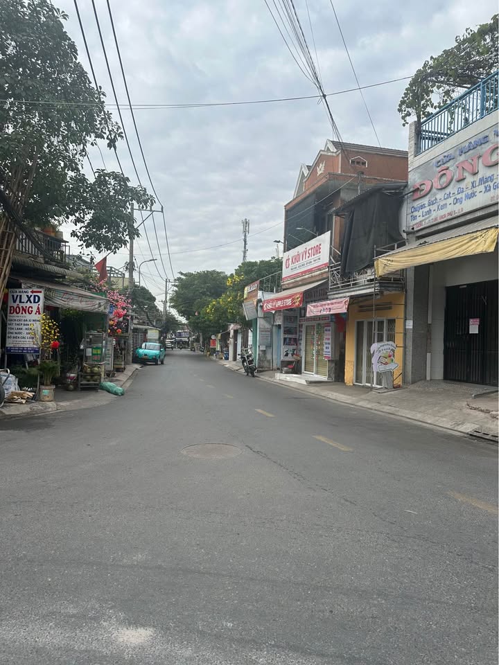 Bán Đất Tặng Nhà Trệt Tăng Nhơn Phú B, TP Thủ Đức - 155m² Gần Vincom