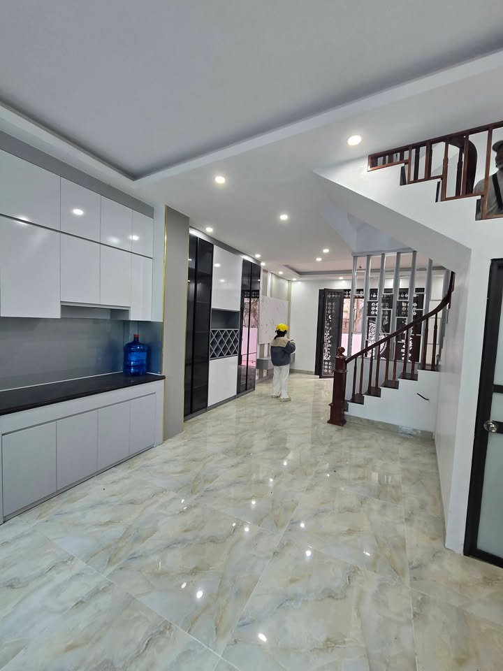 Nhà phố Thúy Lĩnh 35m² giá 4.98 tỷ - Sổ đỏ chính chủ, hỗ trợ vay ngân hàng!