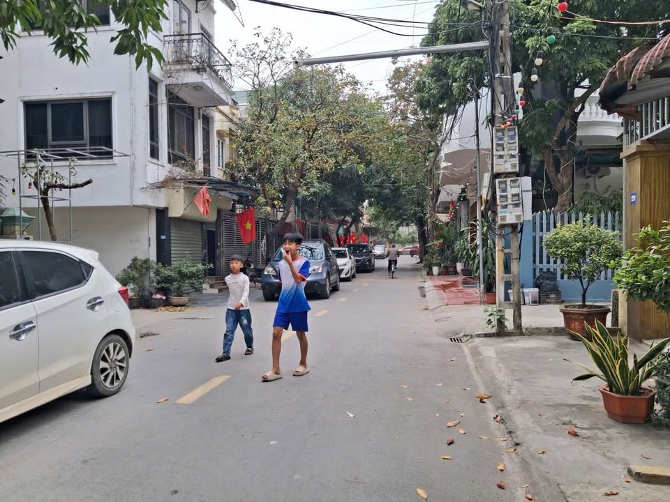 Đất ngõ 2 Nam Bình - 80m² giá chỉ 3 tỷ - Cơ hội đầu tư hiếm có!