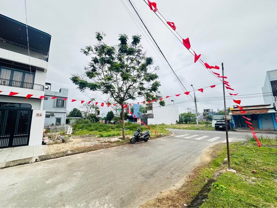 Đất nền Hòa Quý 100m² giá 4.1 tỷ - Đầu tư sinh lời tuyệt vời!