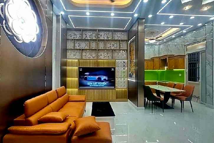 Nhà góc hẻm xe hơi Thới An, Q12 106m² giá 5 tỷ - Cơ hội vàng cho gia đình!