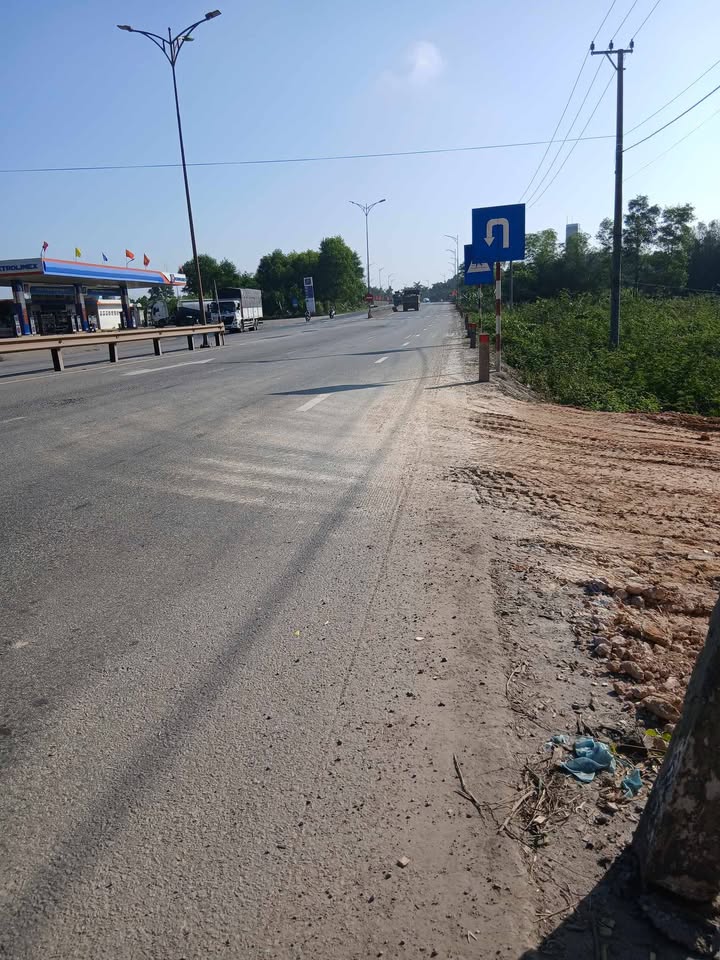 Mặt tiền FrontHouse Quốc Lộ 1A, Huế 184m² giá 1.79 tỷ - Đầu tư sinh lời hiệu quả!