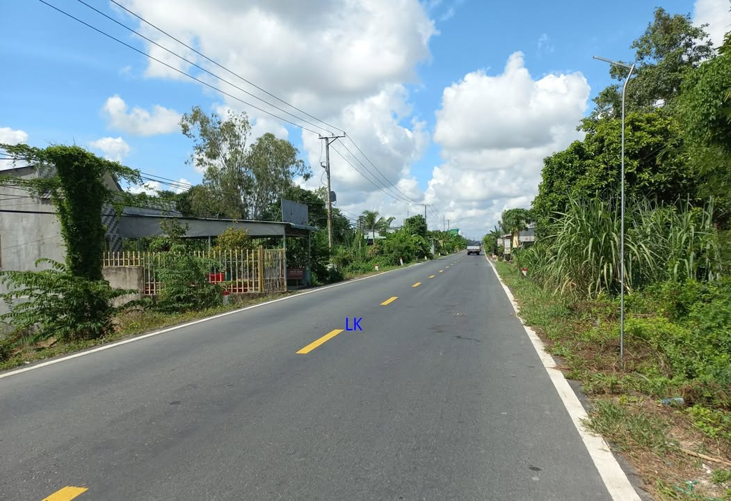 Nhà cấp 4 tại Quốc Lộ 30, xã Mỹ Hội, 210m² giá 1.45 tỷ - Phù hợp kinh doanh!