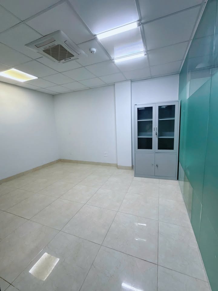 Văn phòng cho thuê tại tòa nhà ARLO, Nguyễn Tuân, 15m² giá 3.5 triệu - Địa điểm lý tưởng cho doanh nghiệp nhỏ!