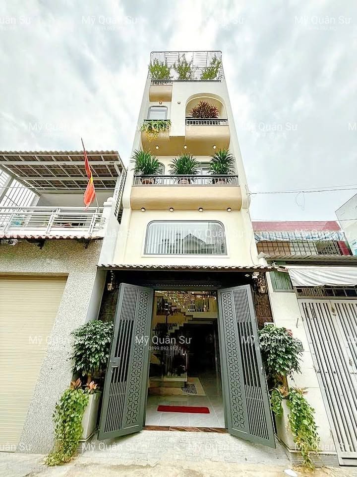 Nhà phố Phạm Văn Chiêu, Gò Vấp 50m² giá 9.3 tỷ - Ô tô vào tận nhà!