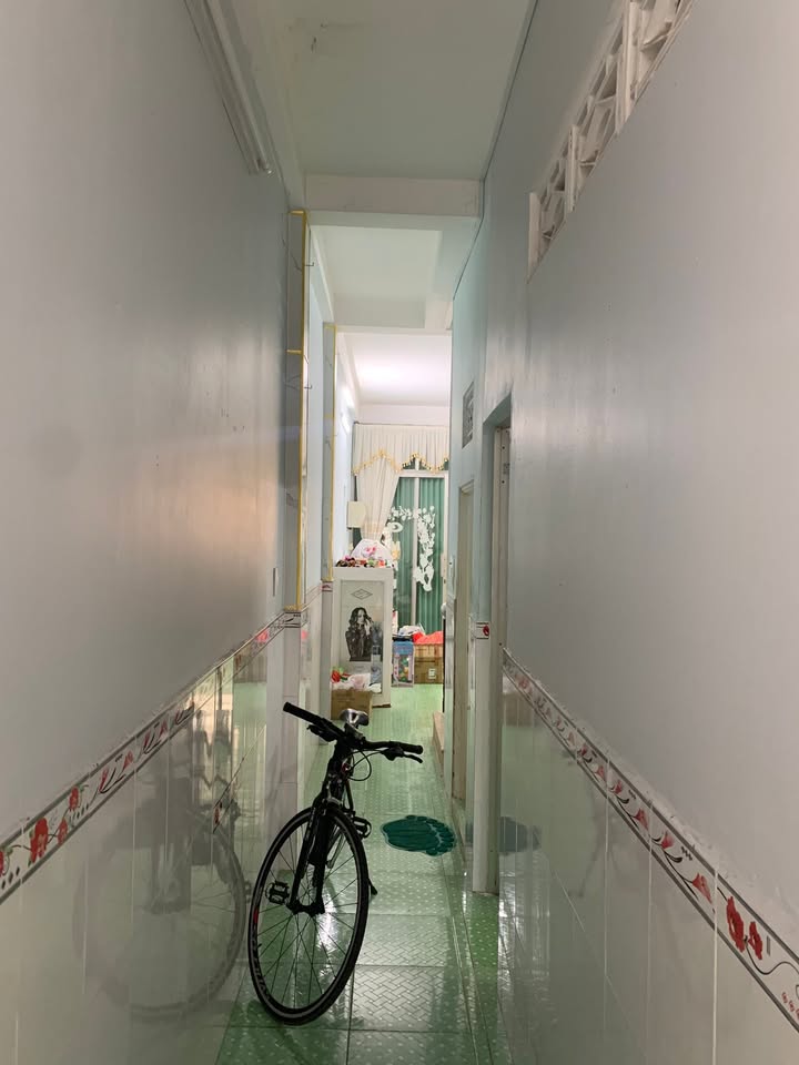 Nhà 1 trệt 1 lầu KDC 586, Phường Hưng Phú, 124.8m² giá 2.69 tỷ - Chính chủ bán gấp!