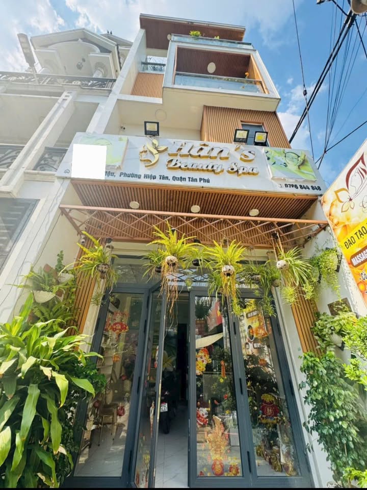 Nhà Mặt Hẻm 8m Tô Hiệu, Quận Tân Phú, 89m² giá 13.5 tỷ - Kinh doanh Spa sẵn!