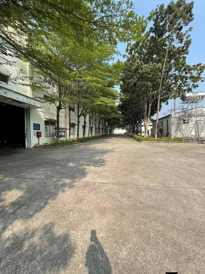 Bán Kho Xưởng Tân Uyên 12ha Giá 450 Tỷ - Hoạt Động Ngay