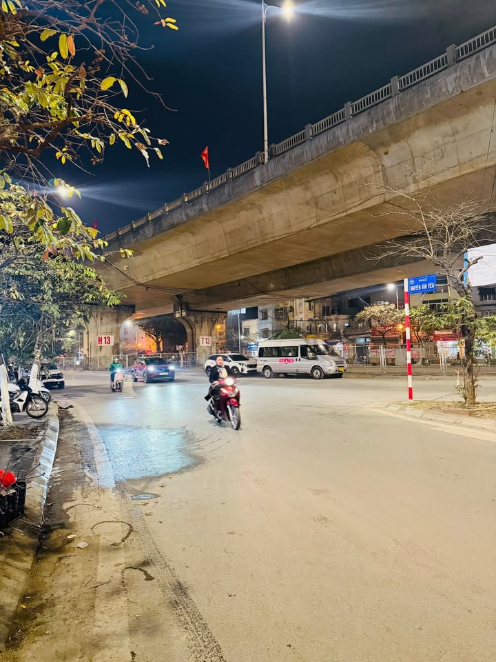 Nhà phố Nguyễn Văn Viên, Thạch Thất 35m² giá thỏa thuận - Vị trí đắc địa, cơ hội đầu tư hiếm có!