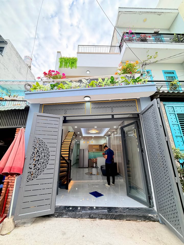 Nhà đẹp tại Tân Thới Hiệp, Quận 12, 52m² giá 5.19 tỷ - Sổ hồng chính chủ!