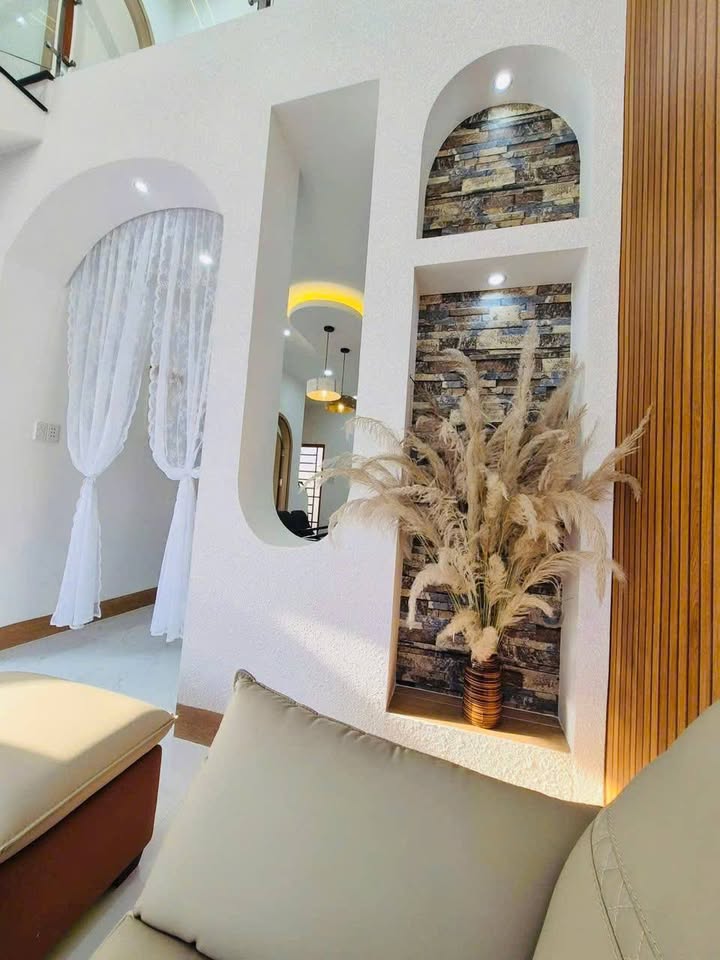 Nhà lầu lửng khu Nam Việt, Vĩnh Long 89m² giá 2.29 tỷ - Chính chủ bán gấp!