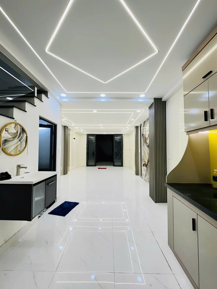 Nhà phố 3 tầng Đường Xe Hơi, Quận Bình Tân, 48m² giá chỉ 4 tỷ - Cạnh Đầm Sen!