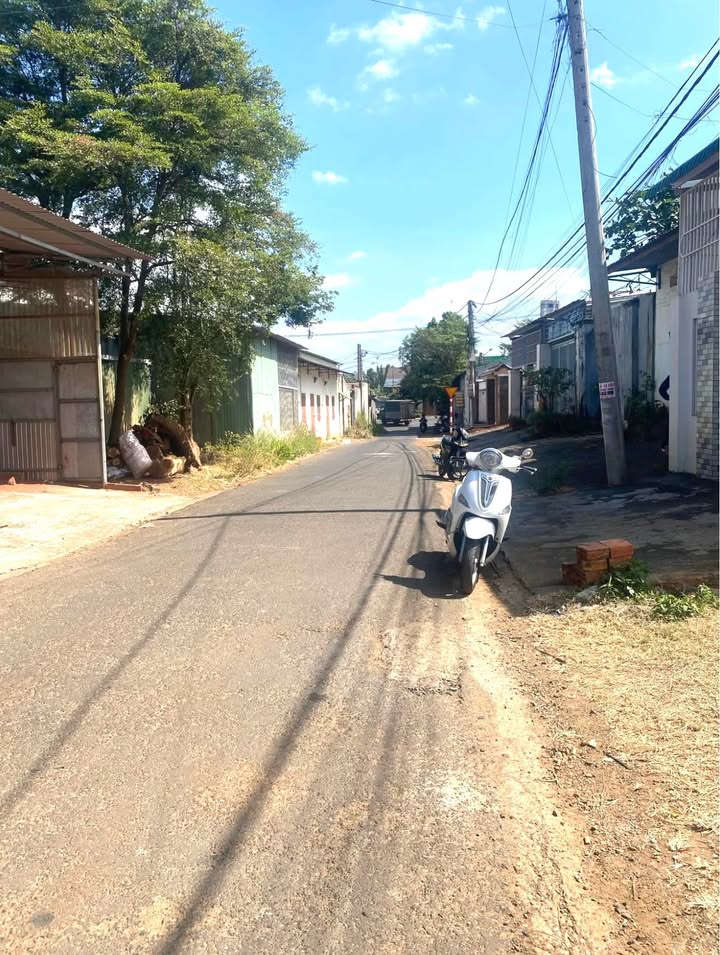 Đất Vàng Mặt Tiền Hoàng Sâm, Buôn Ma Thuột - 166m² Thổ Cư 100% - Giá Tốt