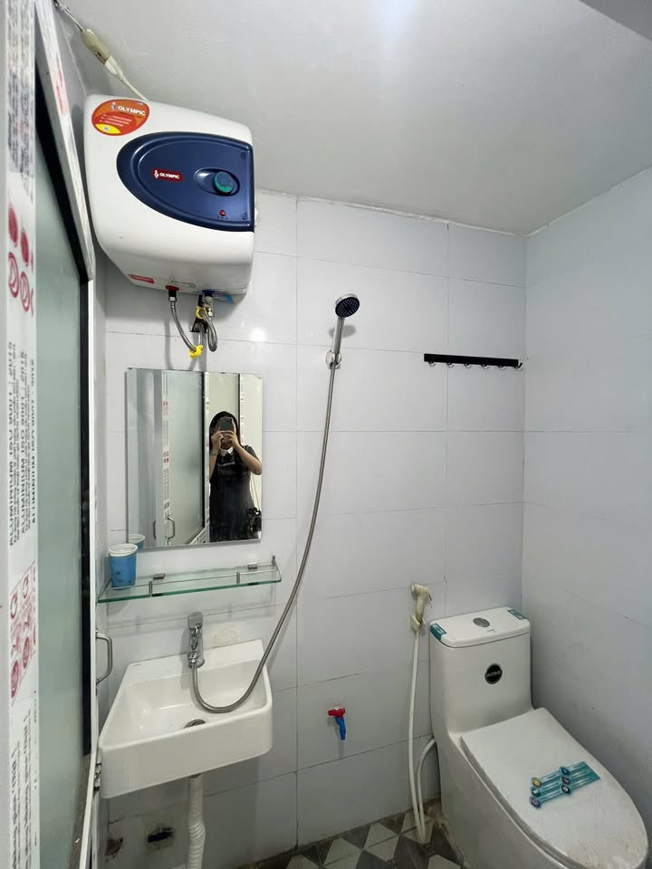 Phòng cho thuê Bạch Mai 15m² giá 2.5 triệu - Vào ở ngay!