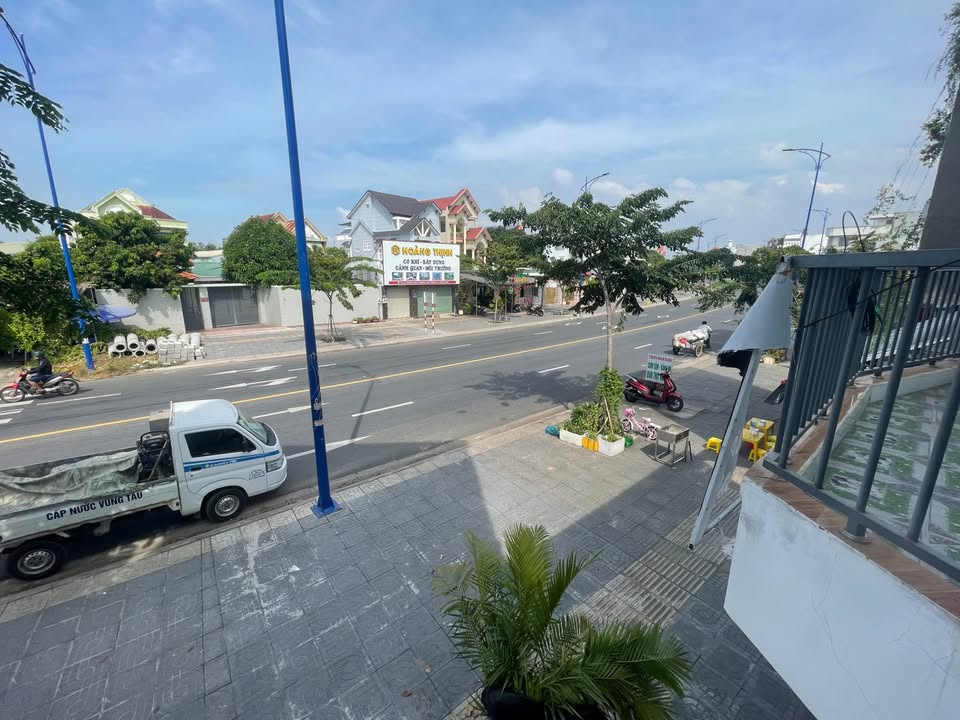 Nhà mặt tiền Lê Thánh Tông, Thắng Nhất, TP Vũng Tàu 80m² giá 8 tỷ - Chính chủ bán gấp!