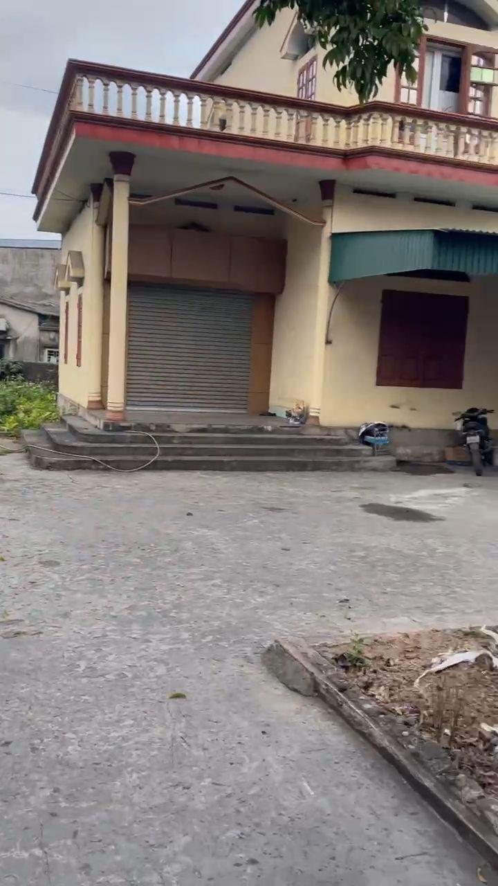 Nhà 2 Tầng Khu Biệt Thự Vĩnh Trung - 725m² - 3 Tỷ Tốt