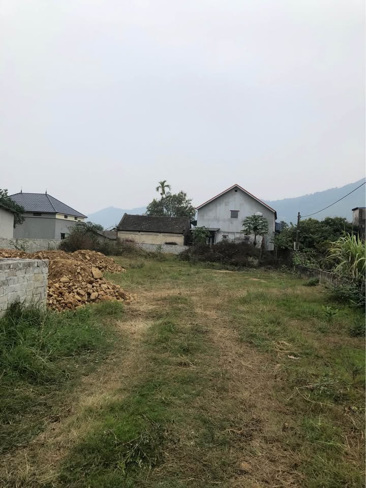 Đất thổ cư xã Vạn Phú, huyện Đại Từ 734,8m² - Giá tốt cho đầu tư!