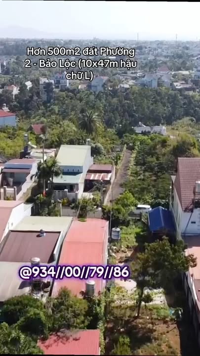 Nhà mặt tiền hẻm Trần Nguyên Hãn, Bảo Lộc 500m² giá 4.6 tỷ - Cơ hội đầu tư tuyệt vời!