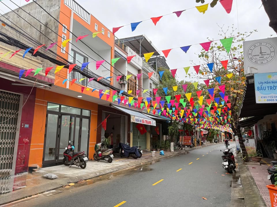 Nhà mặt tiền Cù Chính Lan, Quận Thanh Khê, 75m² - Kinh doanh sầm uất!