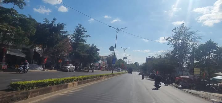 Mặt tiền đường Lê Duẩn, TP Buôn Ma Thuột, 100m² - Cơ hội đầu tư kinh doanh đa ngành nghề!