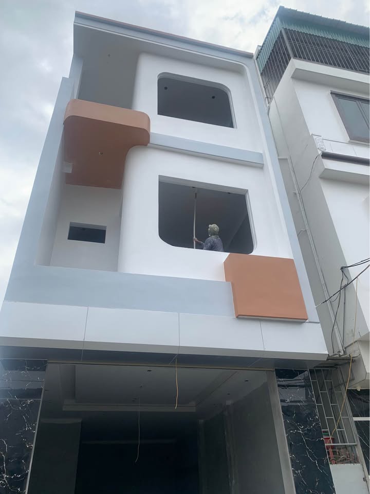 Nhà mặt tiền kinh doanh Phú Xuân 42m² giá 2.99 tỷ - Đầu tư sinh lời ngay!