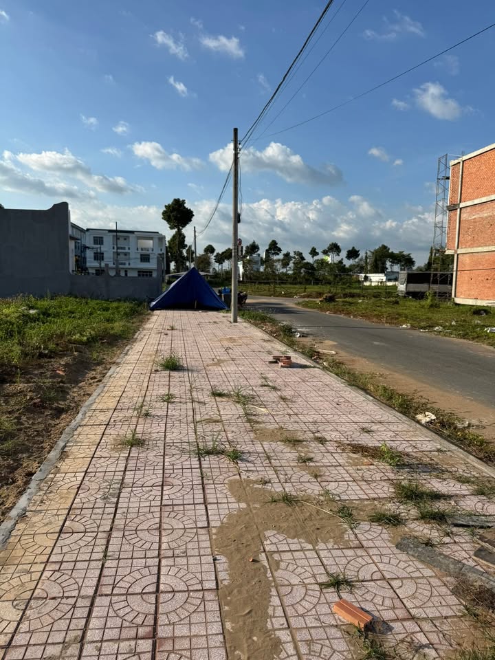 Đất nền Khu công nghiệp Hoàng Quân Bình Minh 100m² giá 1.1 tỷ - Sổ hồng chính chủ