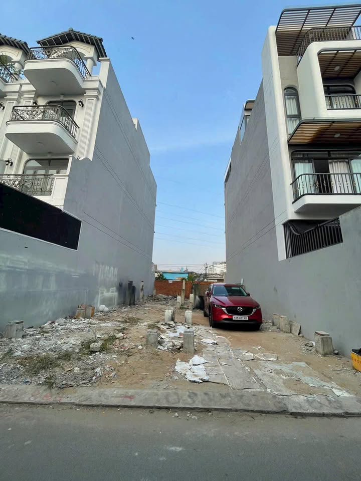 Đất nền 78.5m² Hẻm 116 Đường 11 Trường Thọ giá 6.9 tỷ - Cơ hội vàng đầu tư!