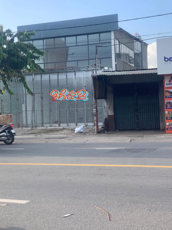 Nhà mặt tiền đường 10, Quận 2, 210m² giá 11.5 tỷ - Kinh doanh sầm uất!