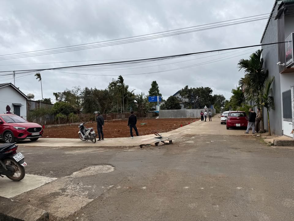 Đất nền Tân An, Buôn Ma Thuột 100m² giá 1.4 tỷ - Đầu tư sinh lời nhanh!