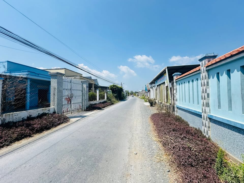 Đất Vườn 2400m² view kênh Gò Me - Gò Công Đông, Tiền Giang - Giá 1.6 tỷ